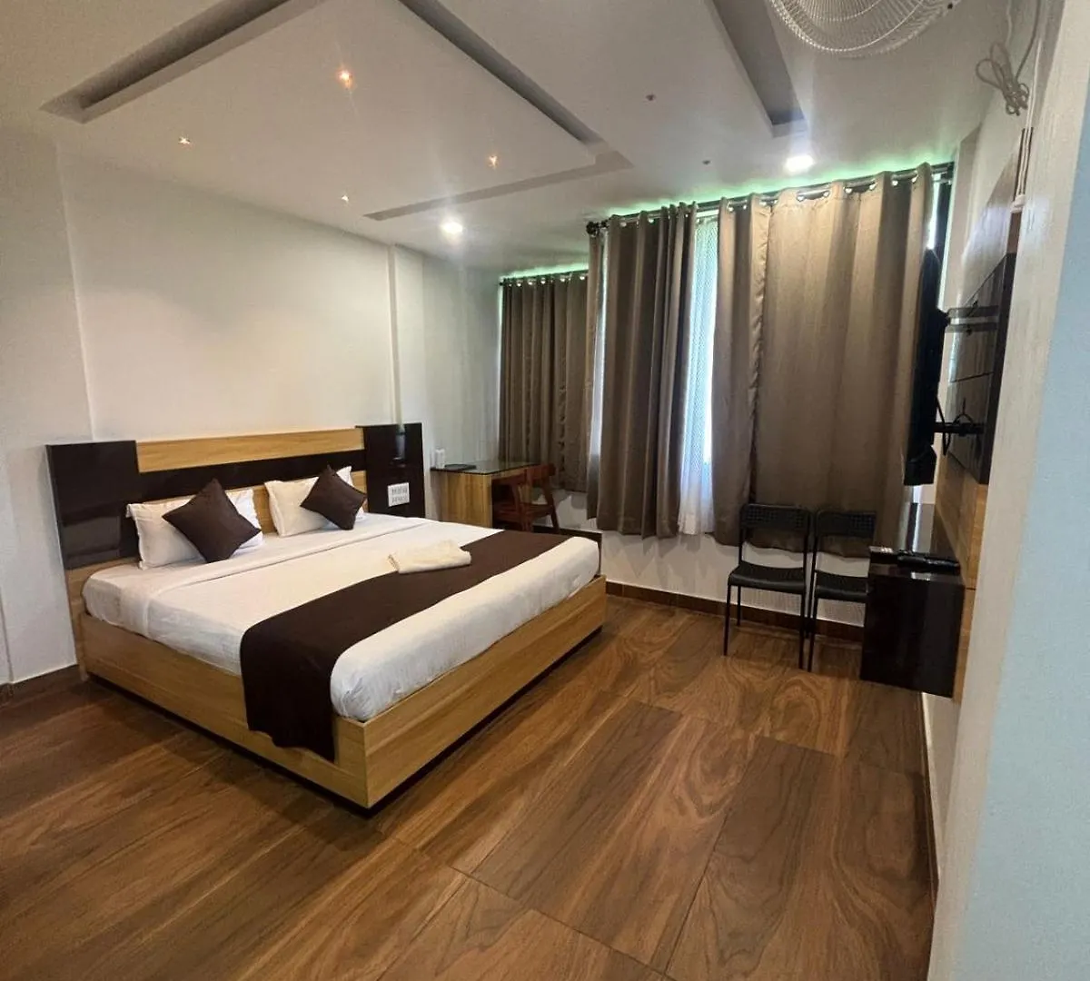 Lush Hills By Benchmark Kalpetta India